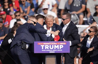 Trump diz que está vivo por milagre: "Eu não deveria estar aqui"