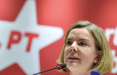 Gleisi diz porquê o PT é incapaz de chamar o Hamas de terroristas