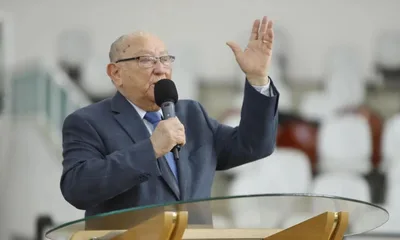 Culto de Ação de Graças celebra os 87 anos do pastor José Wellington