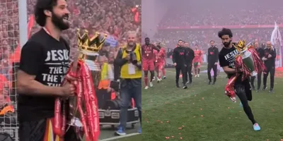 Alisson levanta taça da Premier League com camisa \"Jesus é o caminho, a verdade e a vida\"