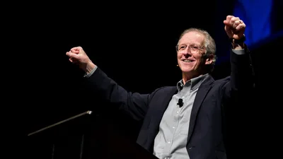 John Piper reflete sobre o real sentido do Natal: "Contemplar a glória de Cristo"