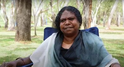 Mulher aborígene vinda de família de curandeiros diz que "Jesus é seu grande guerreiro"