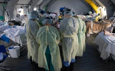 Médico na linha de frente da Covid-19 desabafa: "Nos sustentamos através da oração" | Notícias Gospel