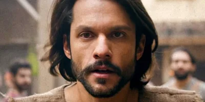 Ator de \"The Chosen\" que lutou por Israel faz apelo por reféns: ‘Algo precisa ser feito’