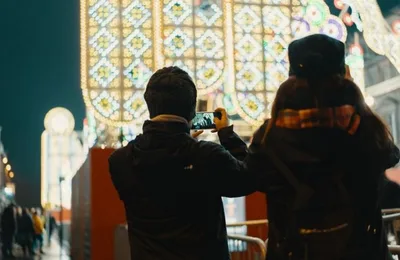 Jovens muçulmanos e cristãos relutam em compartilhar sua fé