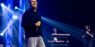 Marcus Salles lança o álbum “O Fogo Não Pode Apagar” e clipe de “Justiça e Juízo”