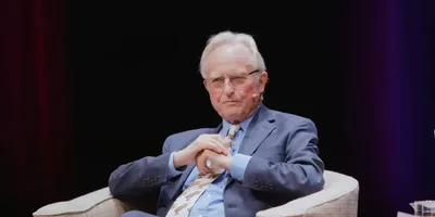 Richard Dawkins deixa fundação ateísta que censurou artigo sobre gênero biológico