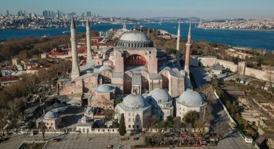 Turquia transforma igreja em mesquita e convida papa Francisco ao templo | Notícias Gospel