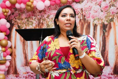 O uso das redes sociais deve 'refletir a Cristo', alerta pastora