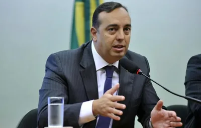 Deputado evangélico tem mandato cassado por “fake news”, após criticar urnas