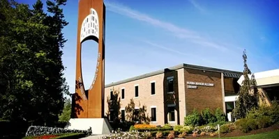 Universidade cristã perde certificado após se opor à homossexualidade e tenta recuperá-lo