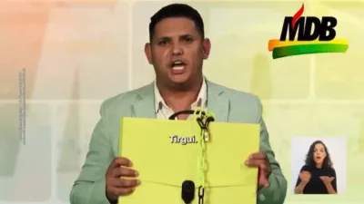 Candidato a vereador, Jhoma disse que recebeu a solução para o RJ "na mata fechada"