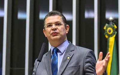 Deputado federal Sóstenes Cavalcante recusa encontro com Lula