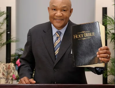 George Foreman: o campeão que deixou o ringue pelo púlpito