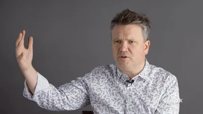 "Muitas canções de adoração estão focadas nesta Terra", critica compositor cristão