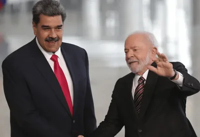 Lula diz que não vê "nada de grave ou anormal" na eleição na Venezuela