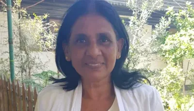 Mulher testemunha restauração após ser abandonada pelo marido