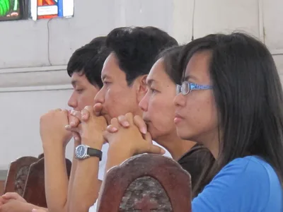 Dads urged: End passivity, lead your families to Mary