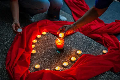 Holy See: Leave no one behind in care and prevention of AIDS