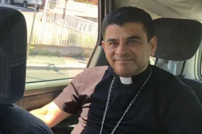 Nicaraguan dictatorship releases Bishop Álvarez, brother bishop, and priests