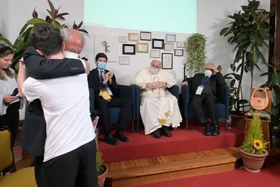 Charity is fundamental to politics, Pope Francis tells youth