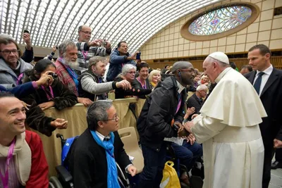 Rwandan man suspected of killing French Catholic priest reportedly met Pope Francis in 2016