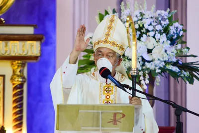 Manila bishop calls for younger church volunteers