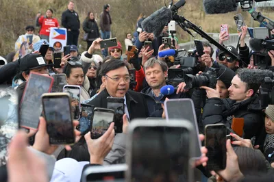 Philippine rights groups urge Dutch government to deny Harry Roque asylum bid
