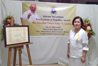 Seasoned actress Nova Villa receives papal award