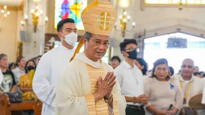 Sumunod, magsilbi at maghandog ngayong Pasko, paalala ng Obispo sa Filipino seafarers