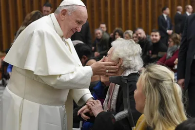 Pope Francis: God acts in the midst of our trials and failures