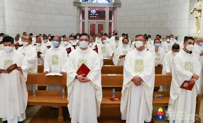 Avoid comparing priests to each other, Manila archbishop tells parishioners