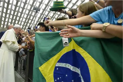 Pope Francis sends regrets to Brazil for not visiting this year