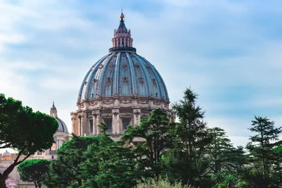 Pope Francis names lay finance expert as secretary of Vatican ‘central bank’