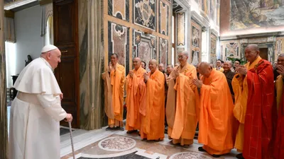 Pope Francis meets Buddhists from Taiwan, says religions play role in fostering fraternity