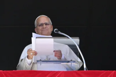 Pope at Angelus: Without forgiveness we cannot live in peace