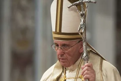 No research justifies the use of human embryos, Pope Francis says