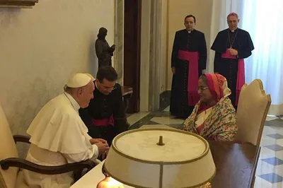Pope, Bangladesh Prime Minister discuss Rohingya crisis at Vatican
