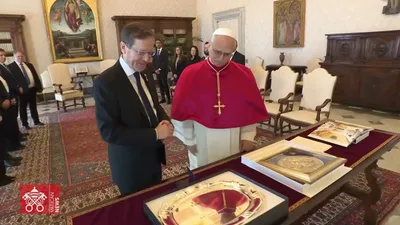 Pope to Israeli President: Urgent ceasefire and aid for Gaza