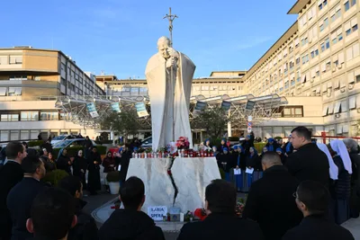 Pope at Gemelli hospital: Respiratory crisis on Saturday morning