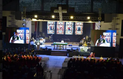 Metro Manila singles told: ‘Loving others impossible without God’