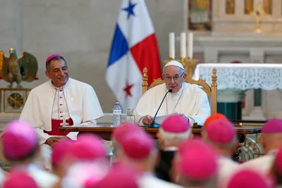 Be fatherly shepherds, not overbearing administrators, pope tells bishops