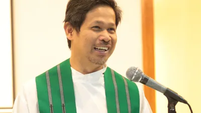 Pagtanggap ng tulong mula sa maling gawain, panggigisa sa sariling mantika - VeritasPH