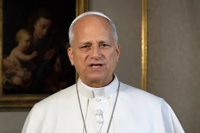 Pope urges bishops in Asia to build unity around Eucharist