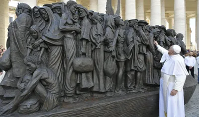 Pope Francis: Migrants bearing brunt of ‘aggressive’ nationalism and ‘radical individualism’