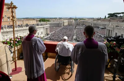 Philippine Church mourns death of Pope Francis, who praised Filipinos for ‘bringing joy to the whole world’