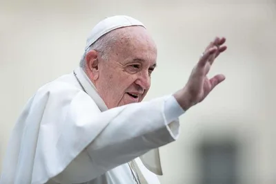 Pope Francis donates 35 ventilators to developing countries battling coronavirus