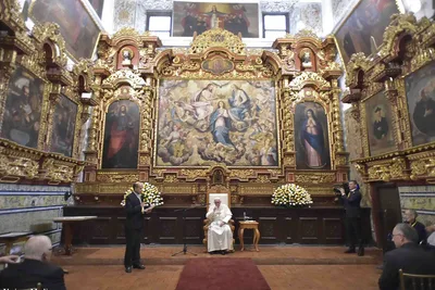 Pope told Jesuits he regularly meets abuse survivors, journal reports