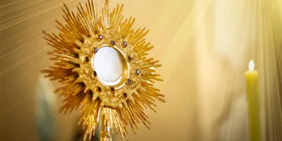 Si Hesus ang daan sa pagbubuklod ng tao-mensahe ni Bishop Pabillo sa pagdiriwang Corpus Christi