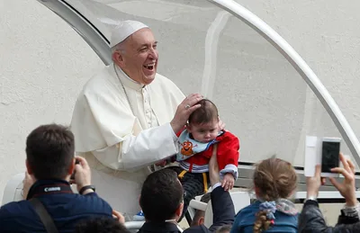 Name given at baptism gives sense of identity, belonging, pope says